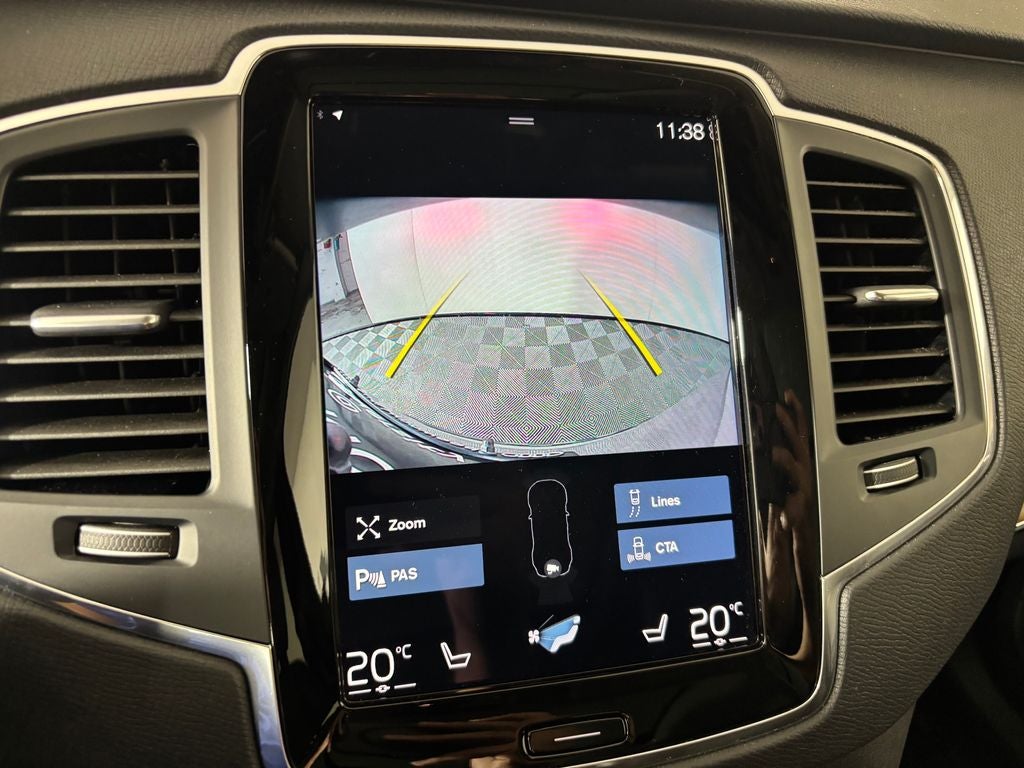 2022 Volvo XC90 Recharge Plug-In Hybrid T8 Inscription Expression 7 Passenger