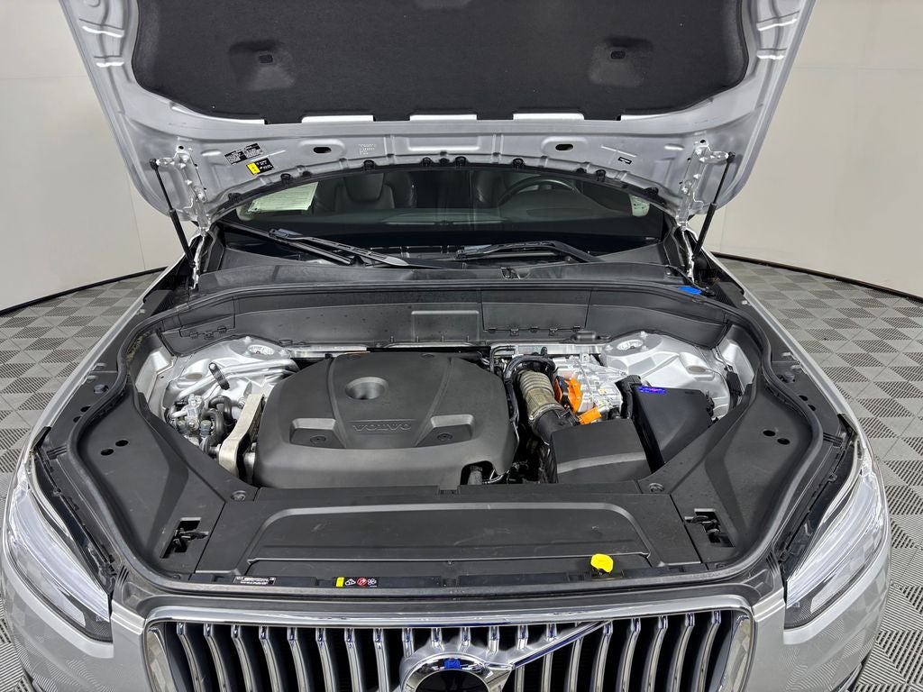 2022 Volvo XC90 Recharge Plug-In Hybrid T8 Inscription Expression 7 Passenger